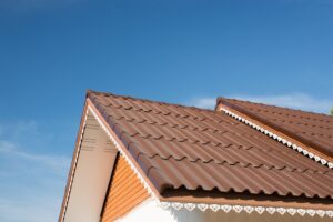 Quels sont les risques d’engager un couvreur sans permis ?